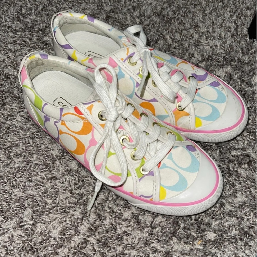 Coach Shoes size 6